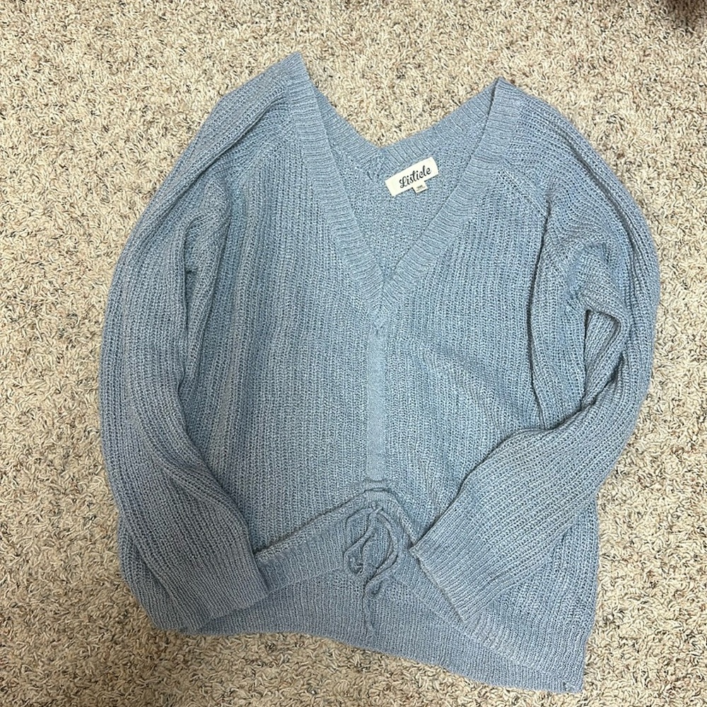 Listicle sweater